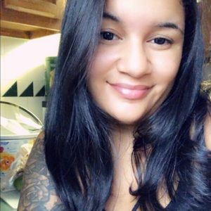 Meet your Posher, Janeli